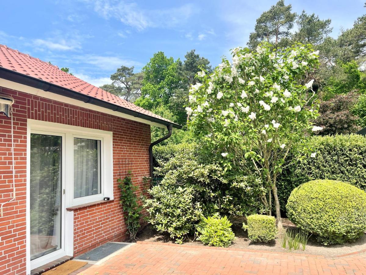 Landhaus Am Wald Mit Garten Mit 1 Schlafnische Und 1 Schlafzimmer 아우리흐 외부 사진