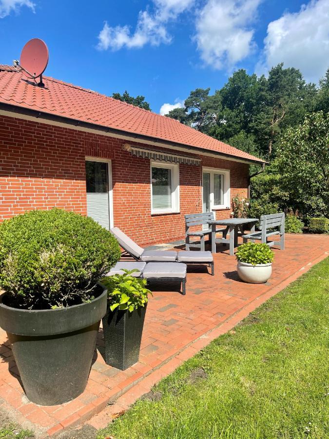 Landhaus Am Wald Mit Garten Mit 1 Schlafnische Und 1 Schlafzimmer 아우리흐 외부 사진